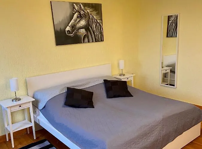 Kornkaefer Kleinmockritz 3* Döbeln